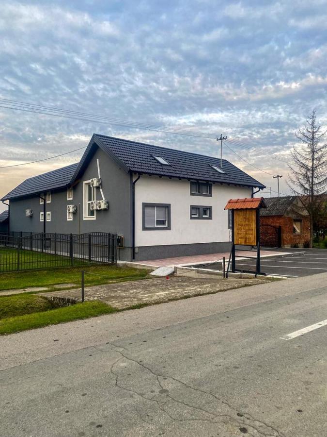 Kuca Za Odmor ,,Valvero'' Vrbanja Exteriér fotografie